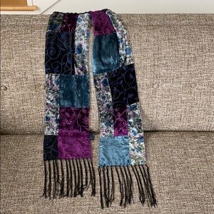 Multicolored soft scarf